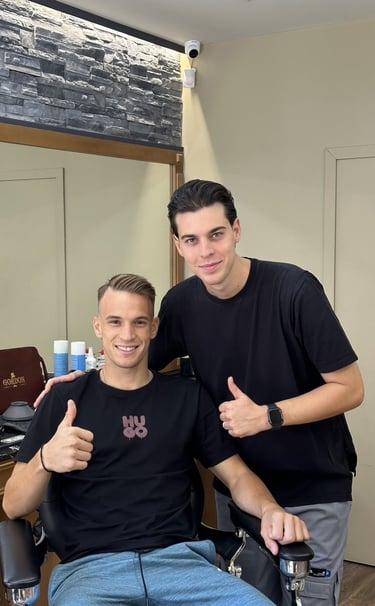 Ανδρικό κούρεμα και styling στον χώρο του κομμωτηρίου